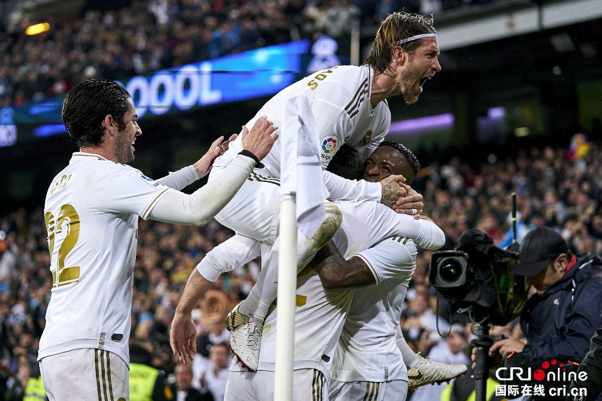 炙热的明星 炙热的明星