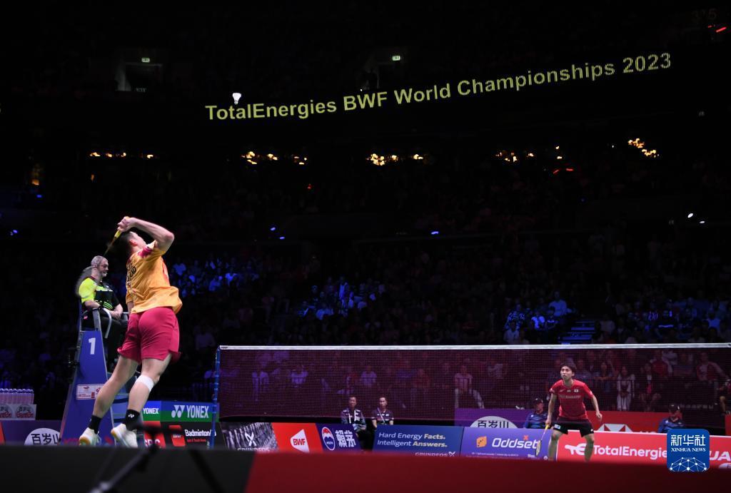 了足球比赛 了足球比赛