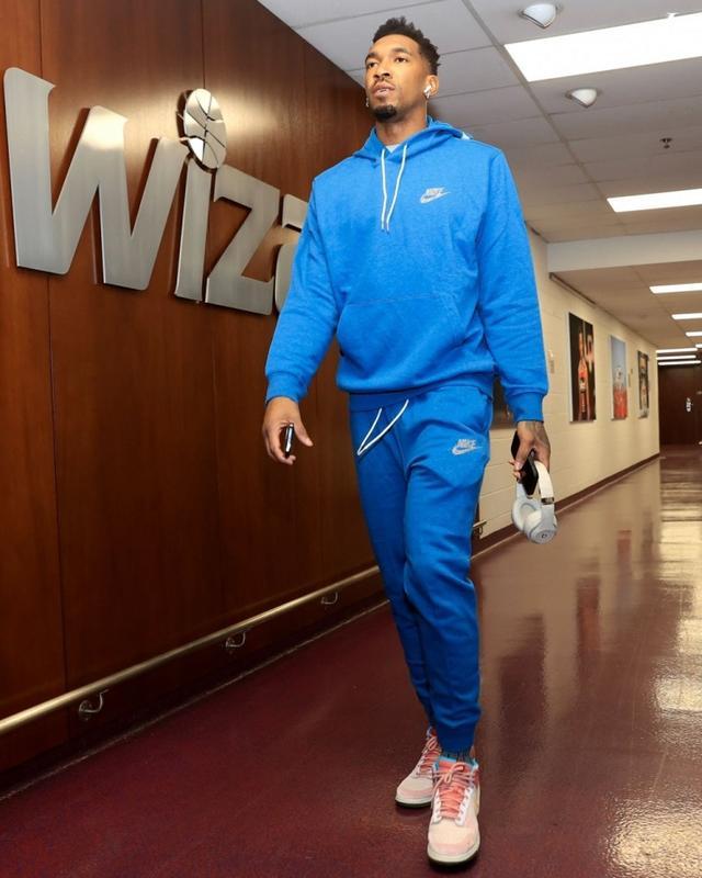 点亮赛场 点亮赛场